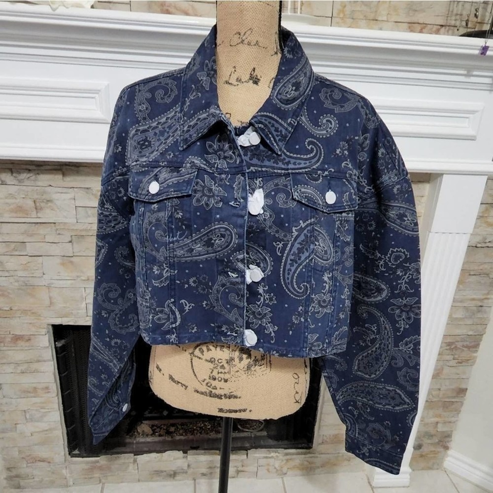 REVOLVE x WeWoreWhat Cropped Jean Jacket in Night Sky paisley‎ new!!!